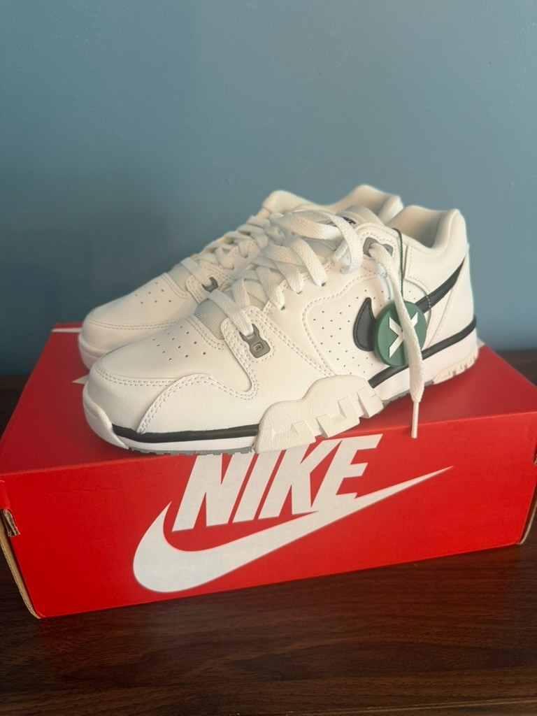 Nike Air Cross Trainers Size 7, Brand New Nike Air Cross Trainers Size 7, Brand New