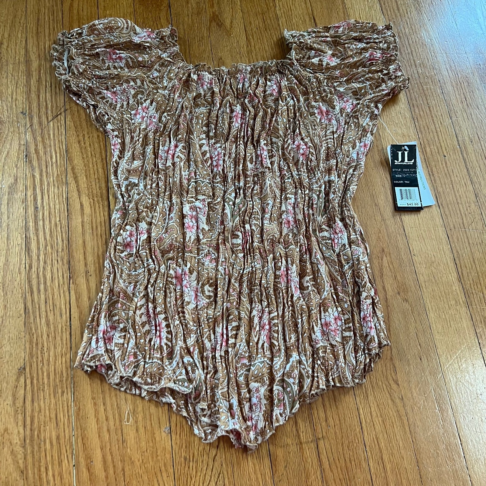 Vintage Y2K NWT glittery floral going out top Vintage Y2K NWT glittery floral going out top