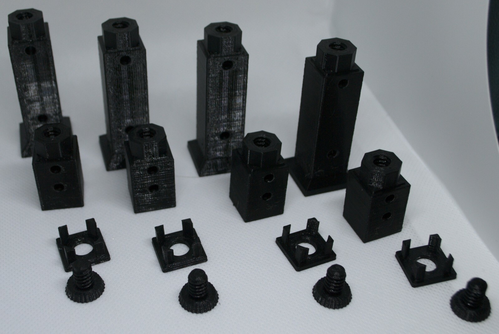 4x Egg Crate Frag Rack Legs 3D Printed in PETG Set 4 of each