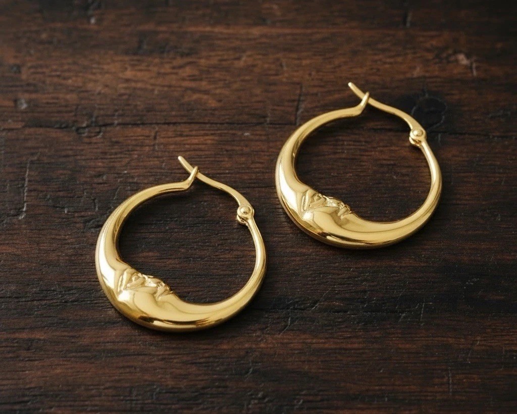 Anthropologie Moon Hoop Earrings Gold Face Boho Celestial Minimalist Sculptural Anthropologie Moon Hoop Earrings Gold Face Boho Celestial Minimalist Sculptural