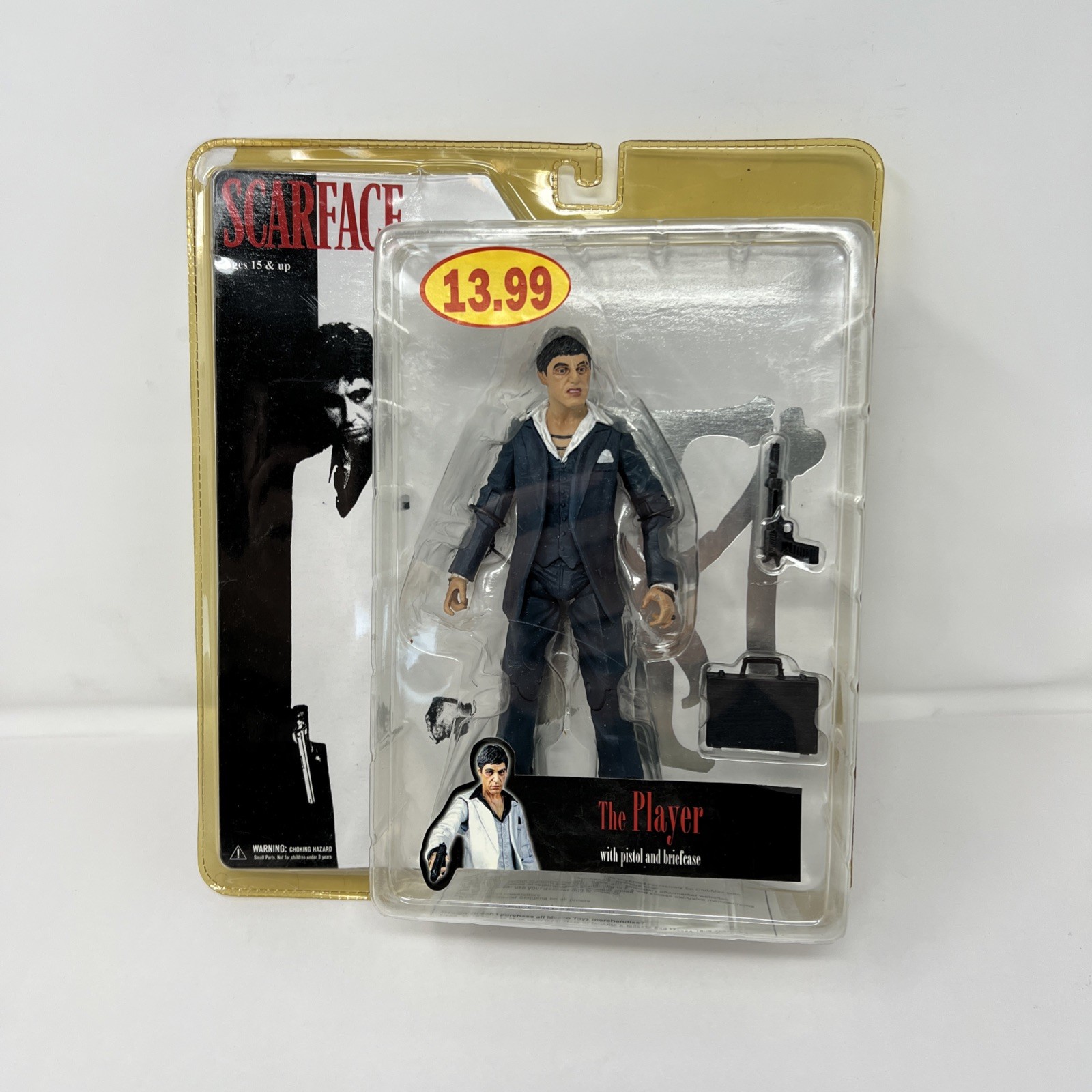 2005 Mezco Scarface The Player Action Figure w/ Pistol Briefcase New Box Damage 2005 Mezco Scarface The Player Action Figure w/ Pistol Briefcase New Box Damage