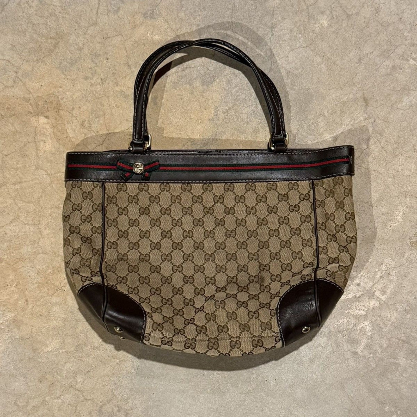 Gucci Mayfair Sherry Line Web Stripe GG Canvas Tote Bag Beige Bow Charm 257061 Gucci Mayfair Sherry Line Web Stripe GG Canvas Tote Bag Beige Bow Charm 257061