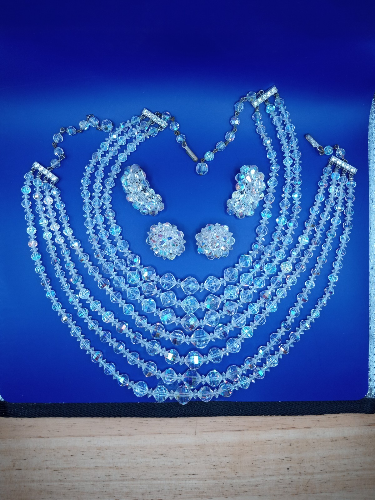 VINTAGE CRYSTAL NECKLACES and EARRINGS LAGUNA and UNSIGNED
