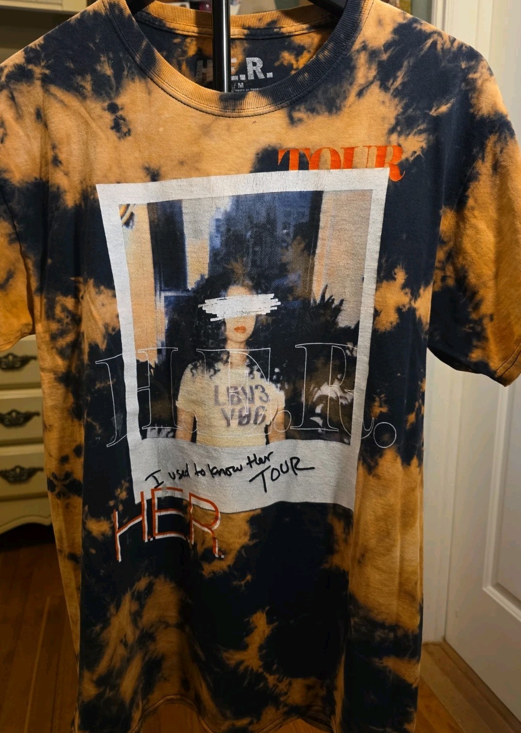 H.E.R. Tour Shirt Size M Medium I Used To Know Her 2018 Tie Dye Concert Graphic