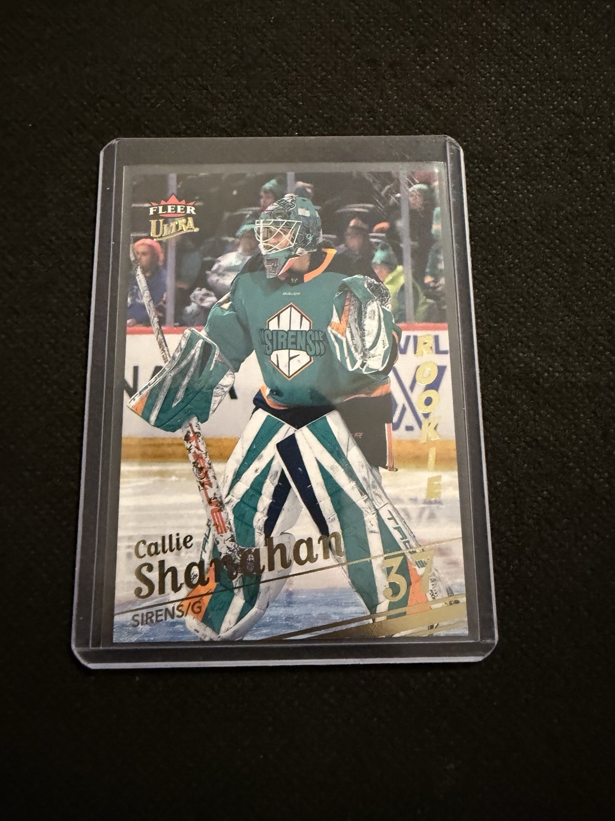2025-26 PWHL Fleer Ultra Callie Shanahan Gold Rc /250 94 2025-26 PWHL Fleer Ultra Callie Shanahan Gold Rc /250 94