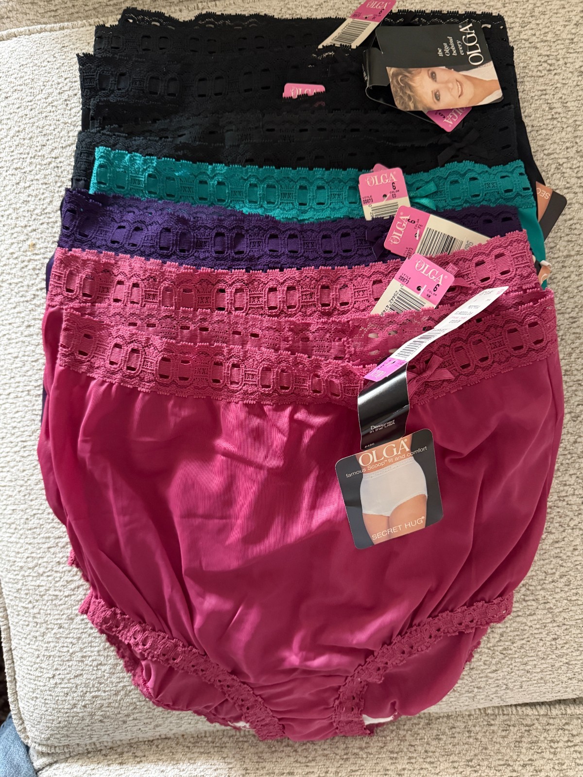 Nine pair Olga Secret Hug brief womans panties NWT - size 6 style 873