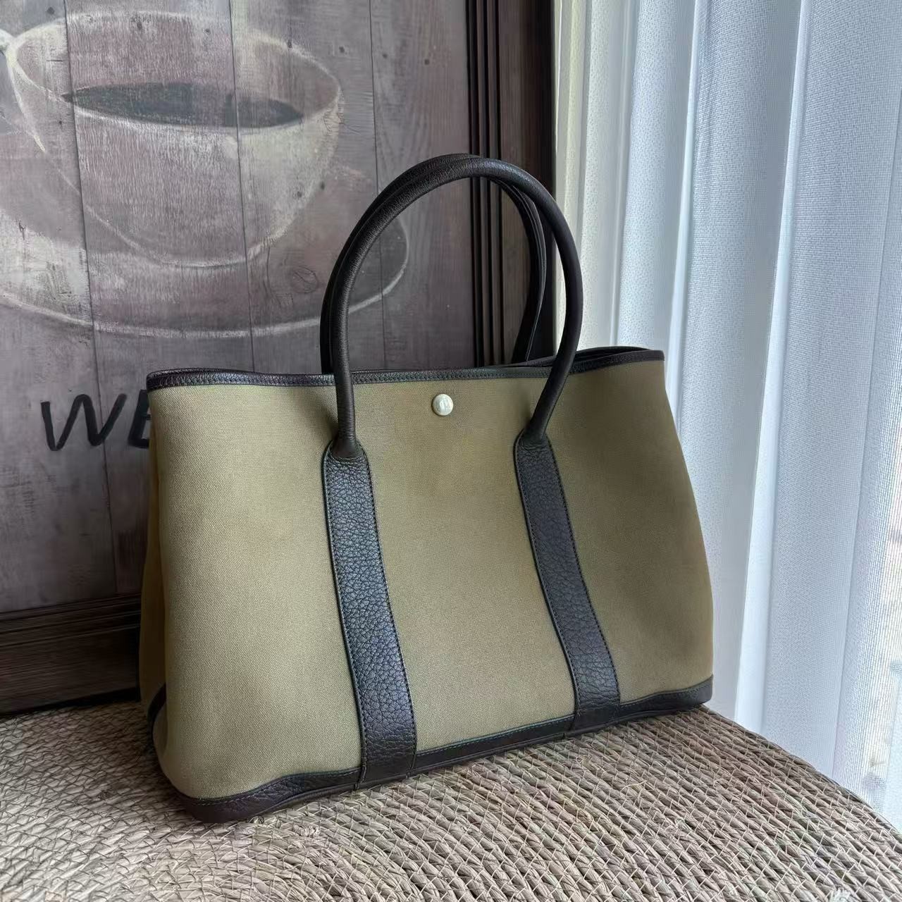 Auth Hermès Garden Party 36 Khaki Canvas Dark Leather Trim Silver Snap Hardware