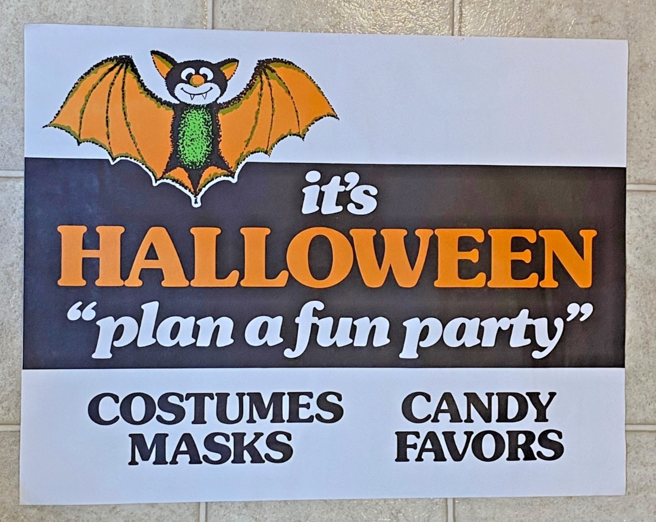 Vintage Ben Franklin 5 & Dime Store Hanging Halloween Sign 17-1/2 Vintage Ben Franklin 5 & Dime Store Hanging Halloween Sign 17-1/2