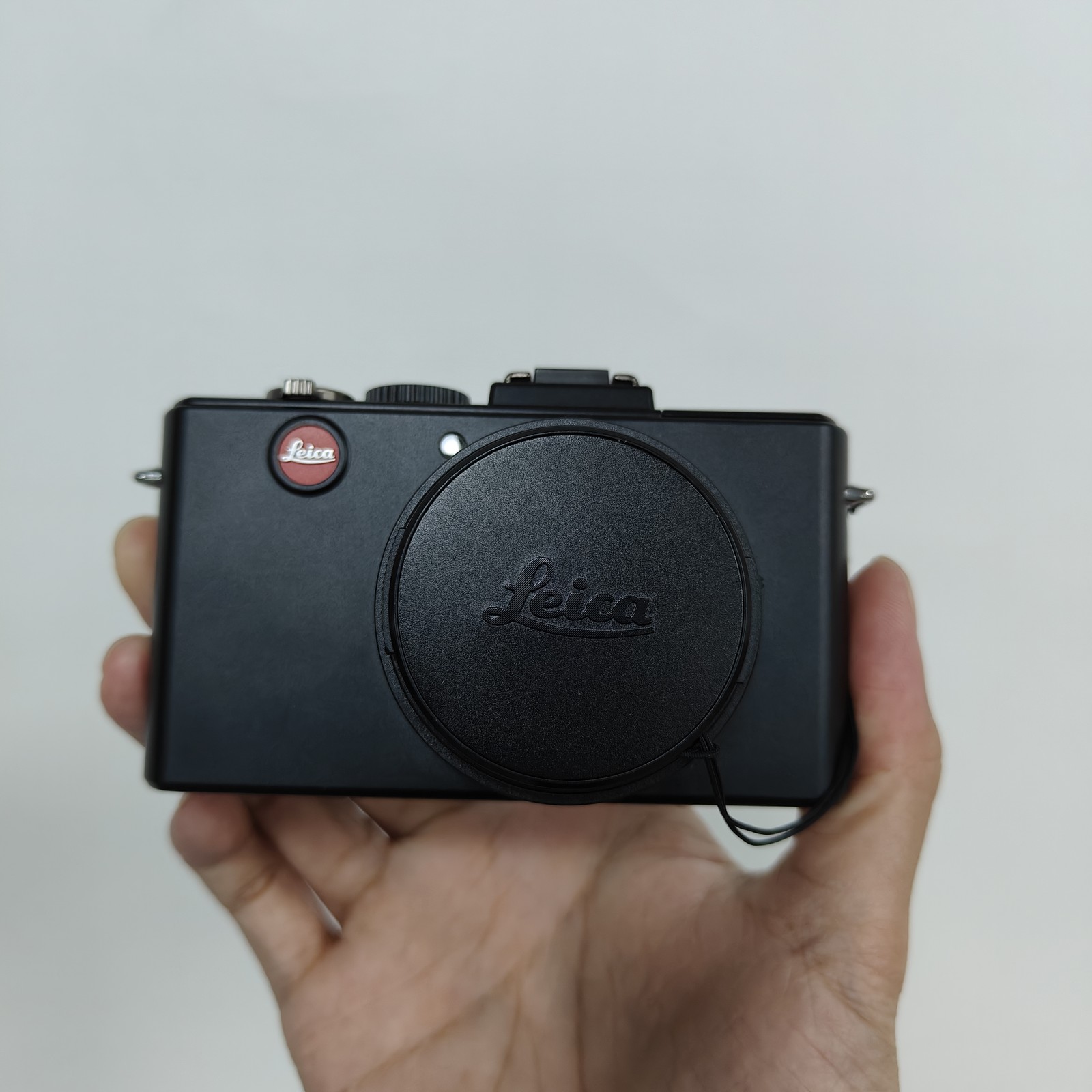 Leica D-LUX 5 10.1MP Black Compact Digital Camera 3.8x Optical Zoom English Leica D-LUX 5 10.1MP Black Compact Digital Camera 3.8x Optical Zoom English