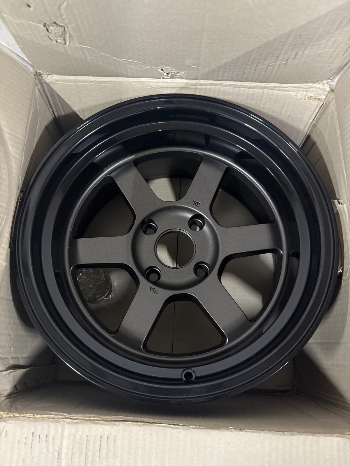 Rota Grid Classic 16x9 4x114.3 JDM Wheels Set of four Rota Grid Classic 16x9 4x114.3 JDM Wheels Set of four