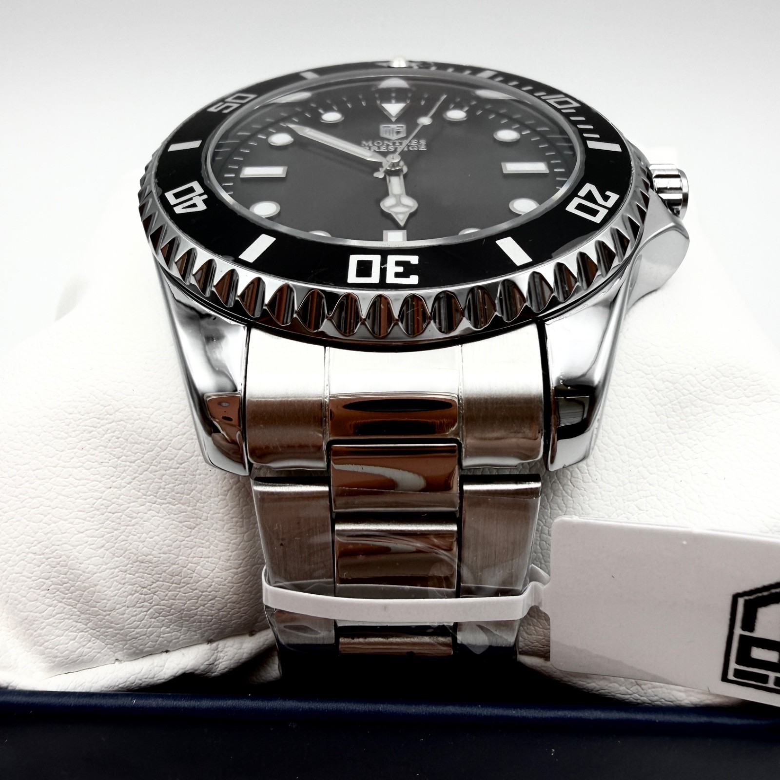 NEW MONTRES PRESTIGE x INVICTA Men\'s Submariner Black Diver Bezel Watch XL 42MM