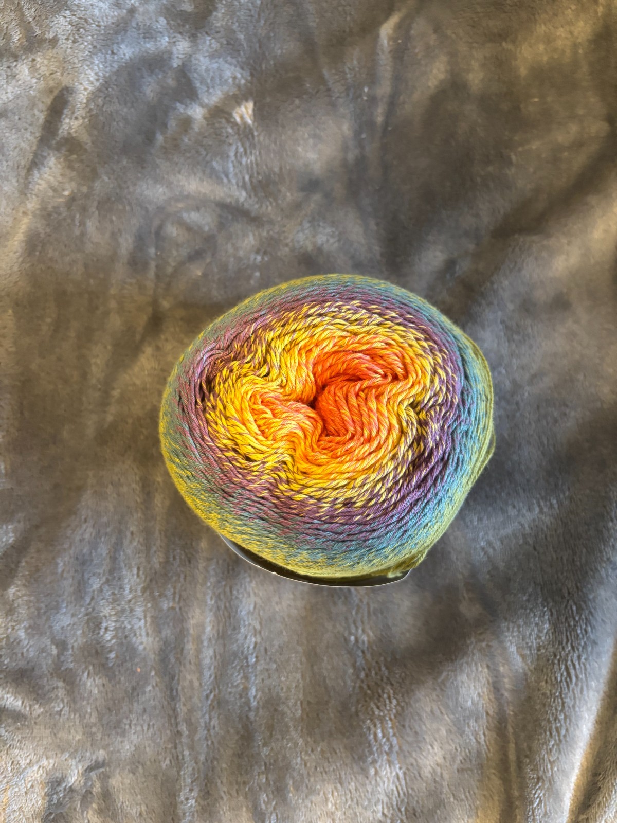 Yarn Bee Rainbow Wrapsody Cornucopia 16 Brand New and Discontinued