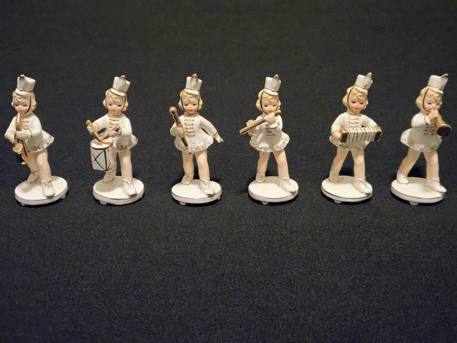 Vintage 1950-60's Arnart Porcelain Marching Band Figurines