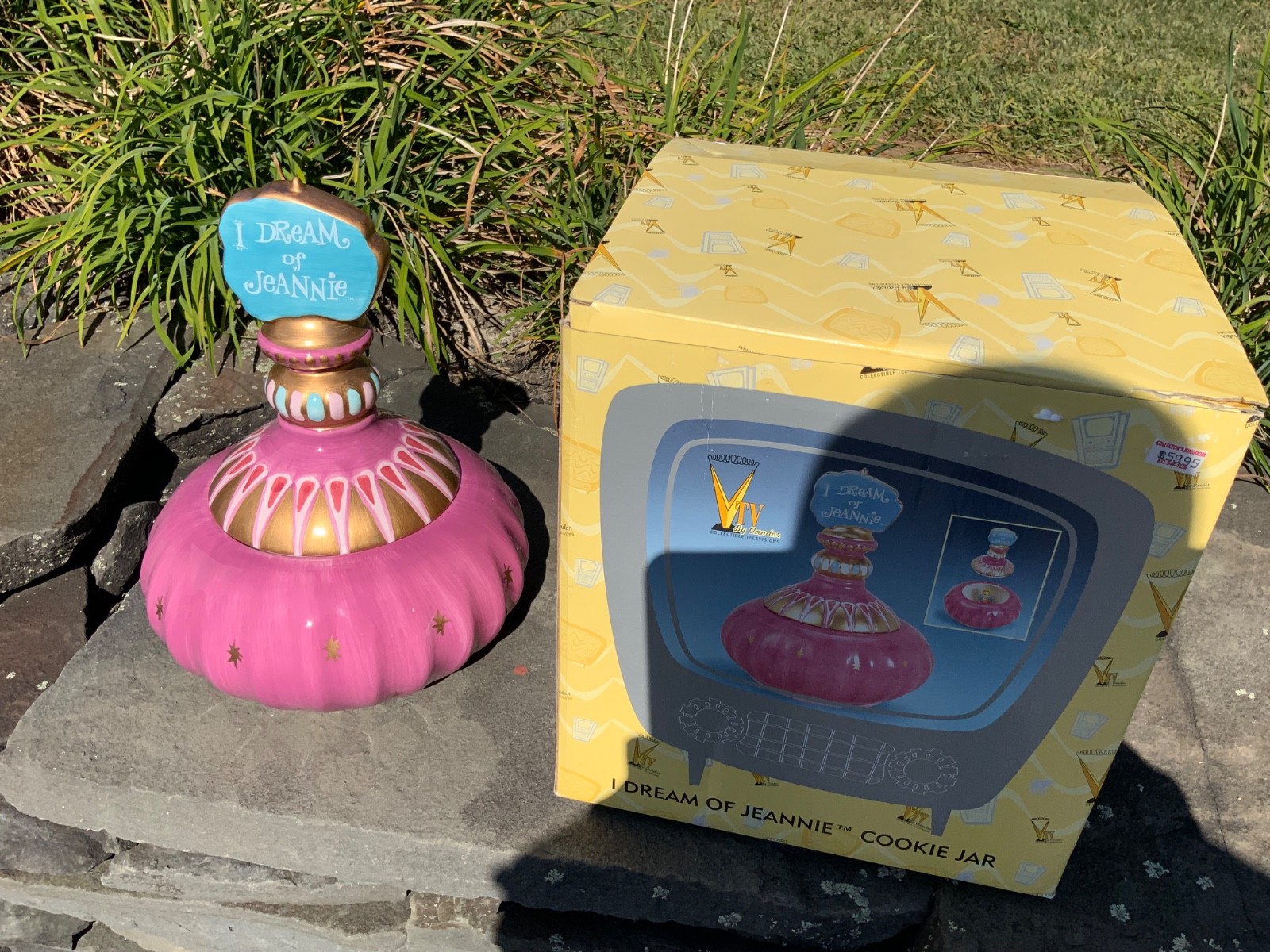 I Dream of Jeannie Premiere Edition Vandor 2000 Cookie Jar w/ Box barbara eden I Dream of Jeannie Premiere Edition Vandor 2000 Cookie Jar w/ Box barbara eden