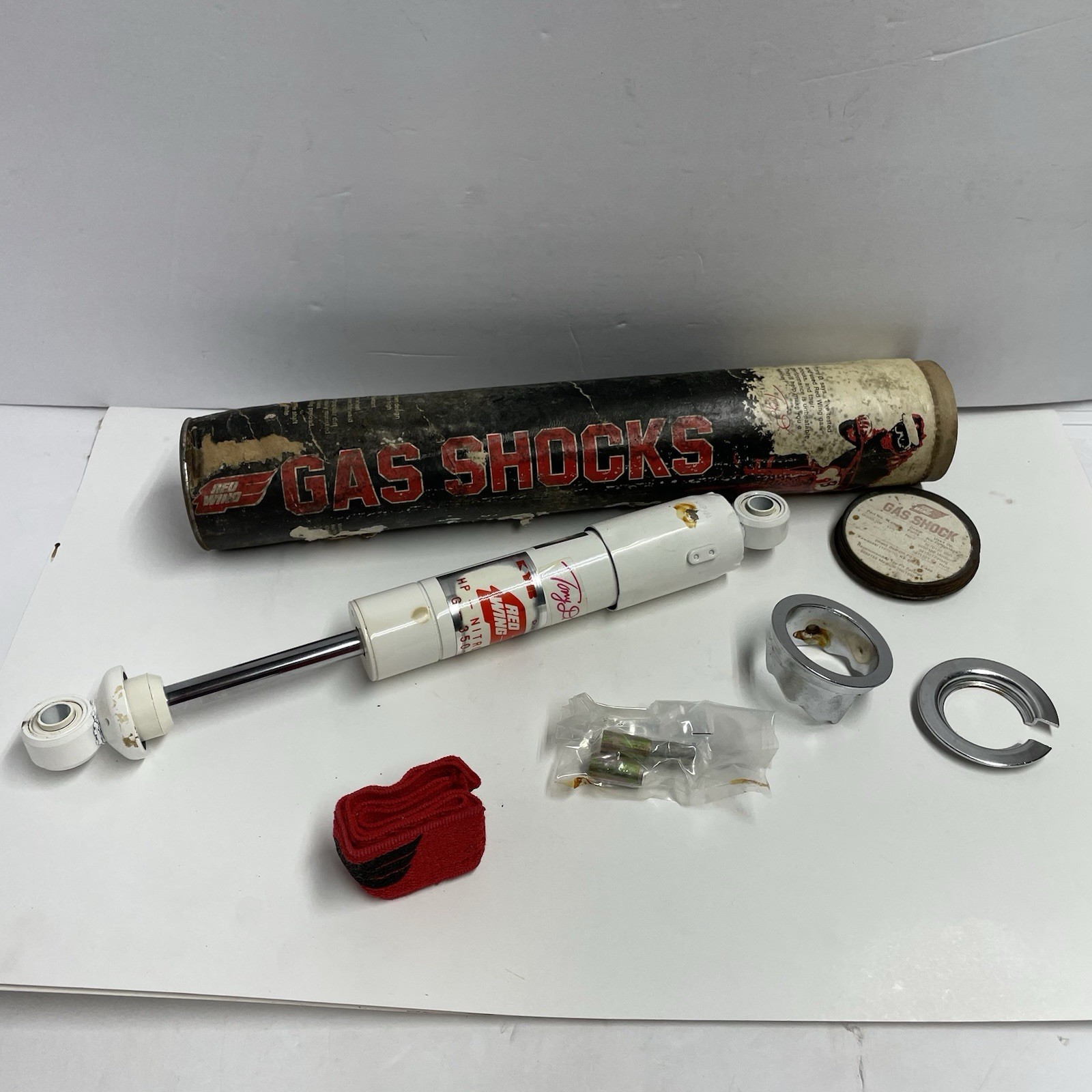 NOS Red Wing Gas Shock G-350-100 13 3/4\