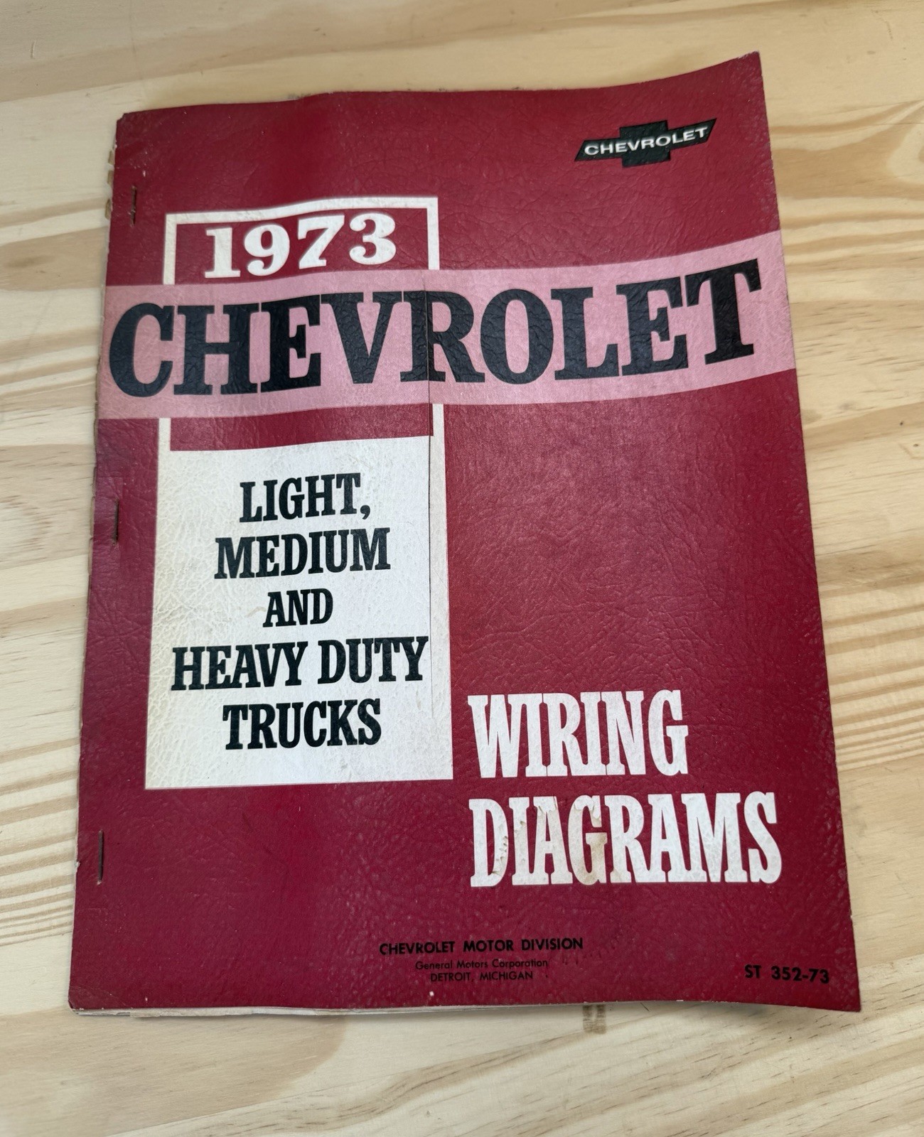Vintage 1973 Chevrolet Light/Medium/Heavy Duty Truck Wiring Diagrams Shop Manual