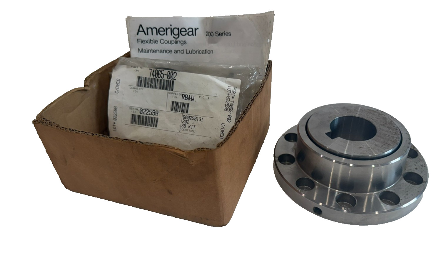 NEW AMERIDRIVES F-202 SB SLEEVE W/74065-002 F202
