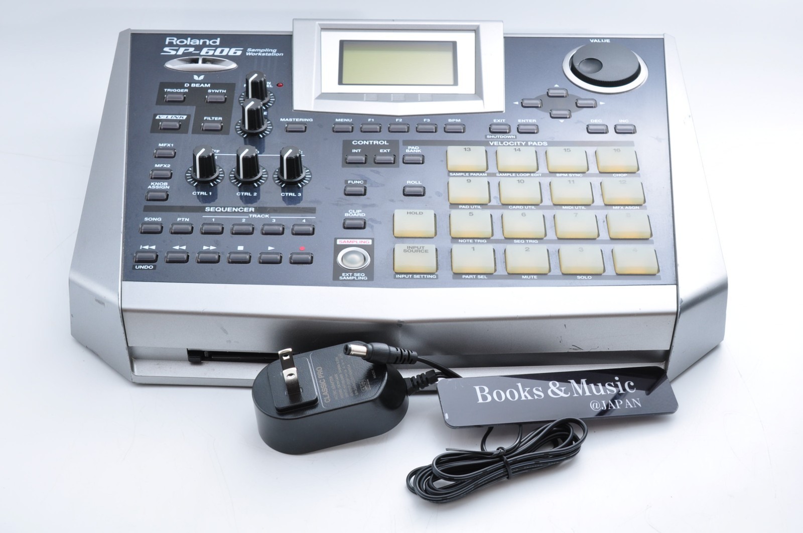 Roland SP-606 Sampling Workstation 2004 Made in Japan w/Adapter Working ZS93540