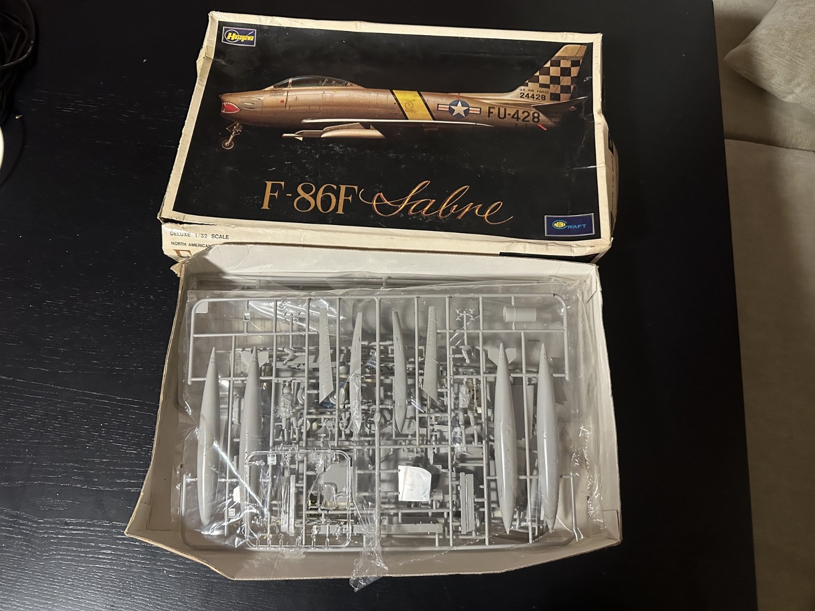 Vintage 1/32 Hasegawa Minicraft F-86F Sabre Jet Model Kit JS-084 Open Unstarted Vintage 1/32 Hasegawa Minicraft F-86F Sabre Jet Model Kit JS-084 Open Unstarted