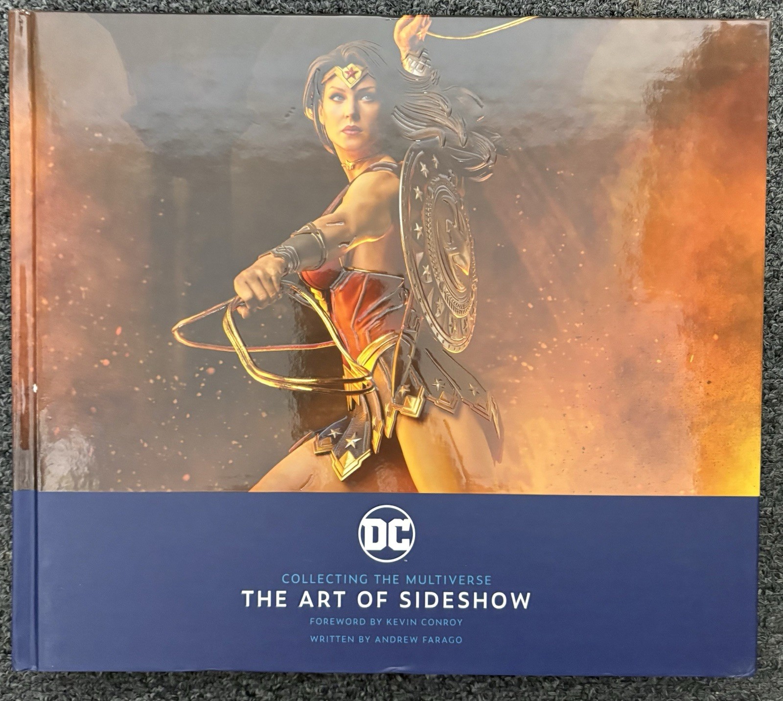 DC: Collecting the Multiverse: The Art of Sideshow By Kevin Conroy