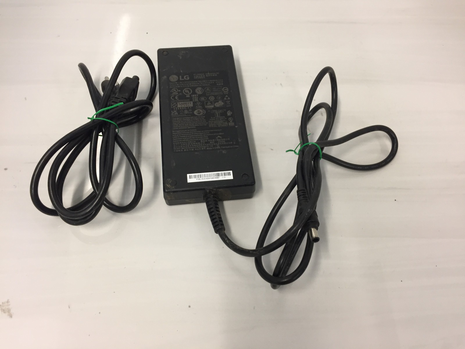 Genuine LG AD10630LF AC Power Adapter 19.5V 10.8A 210.6W Monitor Charger