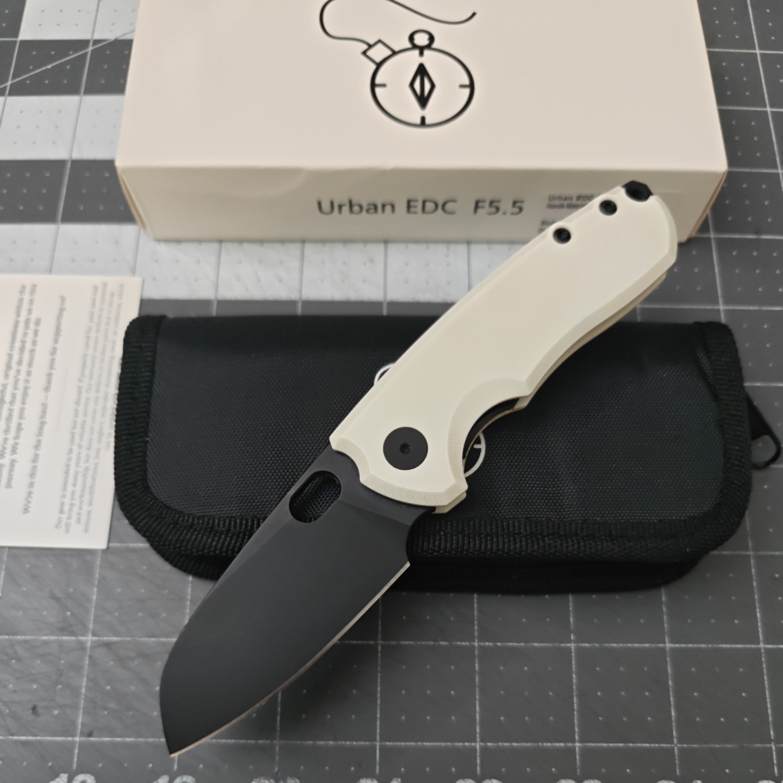 Urban EDC /F5.5 Stormtrooper White G10 /M390 /Discontinued Exclusive rare
