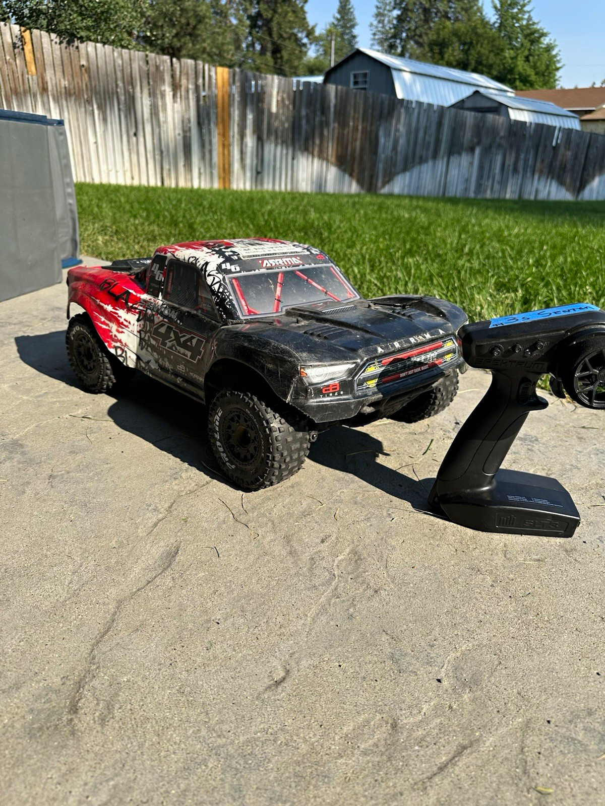 ARRMA Senton 4X4 3s BLX 1/10 4WD Brushless Short Course RC Truck