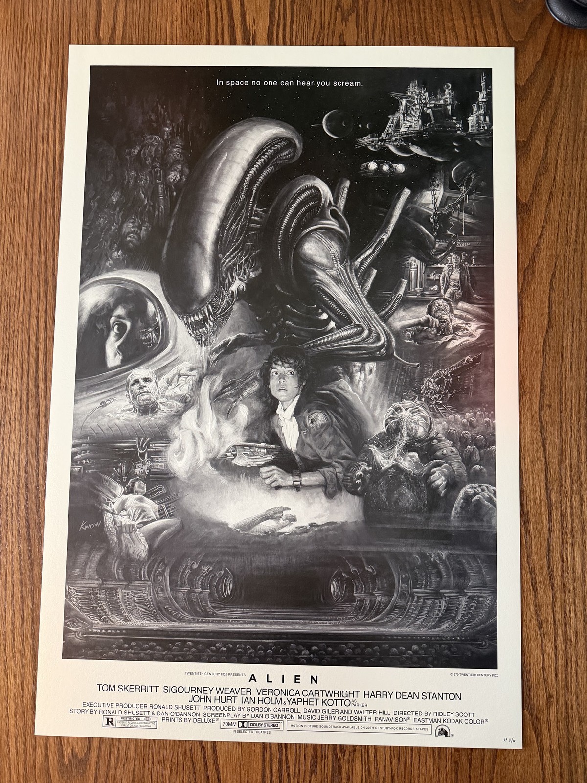 Alien B&W Monochrome Variant Mondo 24x36 Poster Kwow Limited Edition Print