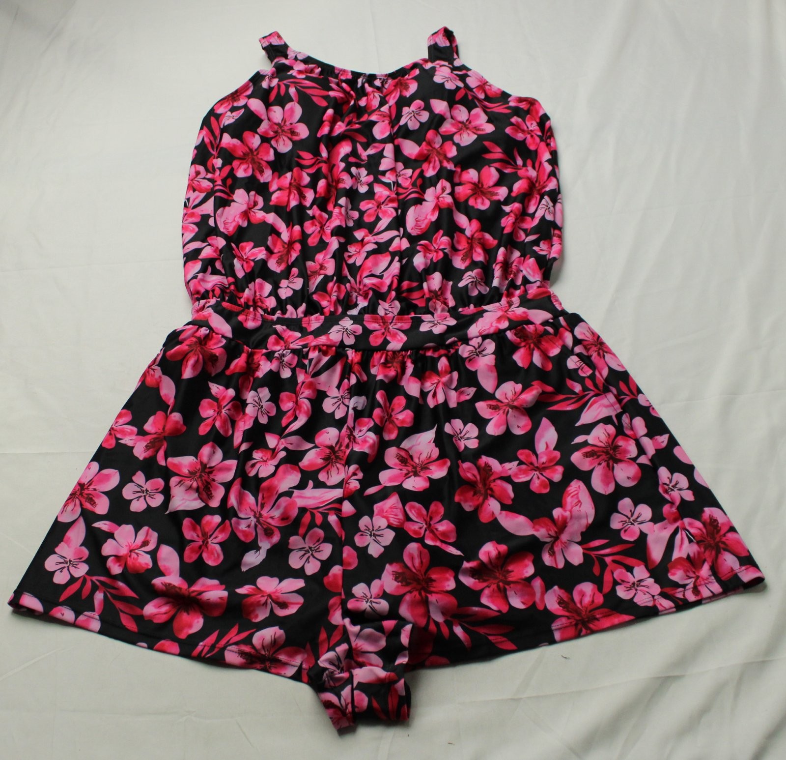 Bloomchic Women\'s Floral Drawstring Waist Swim Romper ZG3 Black Size 14-16 NWT Bloomchic Women\'s Floral Drawstring Waist Swim Romper ZG3 Black Size 14-16 NWT