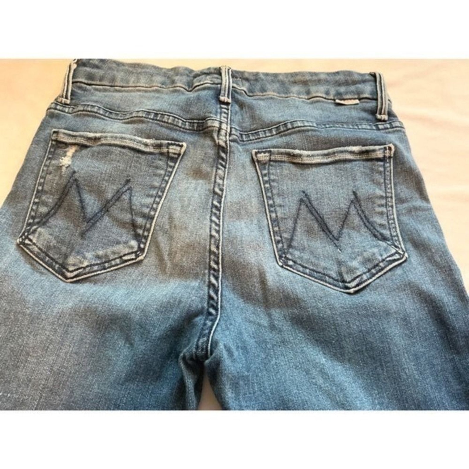 Mother Denim The Looker High Rise Skinny Jeans Blue Distressed Raw Hem Size 26 Mother Denim The Looker High Rise Skinny Jeans Blue Distressed Raw Hem Size 26