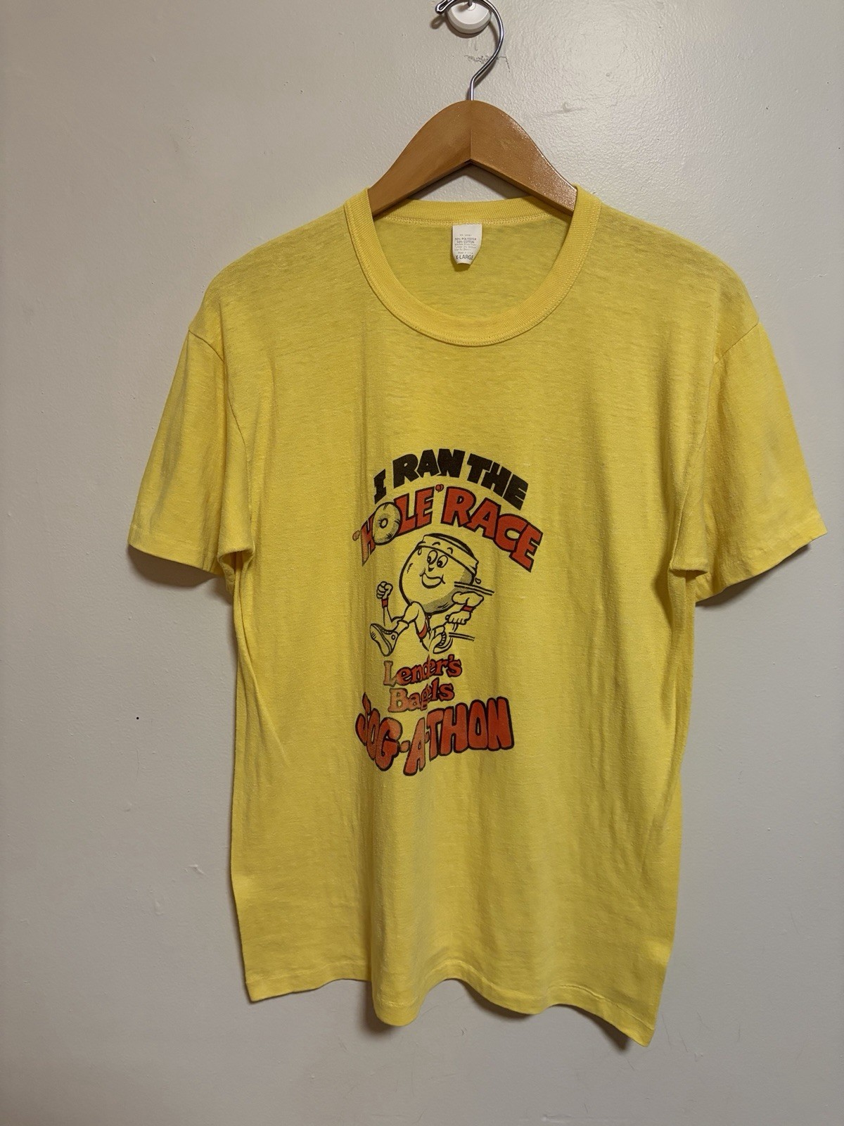 Vintage 1970s Paper Thin Lenders Bagels Race T Shirt Size Large Made In USA