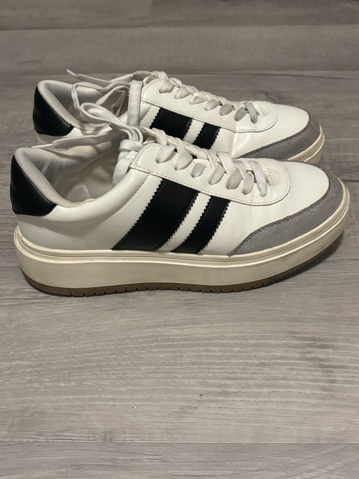 Madden Girl Navida White Size 9.5 Women’s Shoes Sneakers