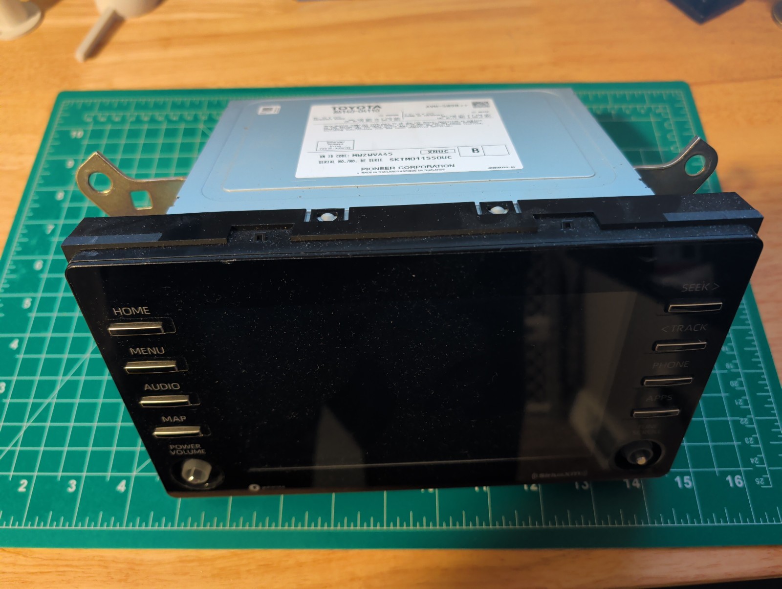 2020-2023 Toyota Tacoma Radio Display (No Apple Car Play) 86140-04110 OEM 2020-2023 Toyota Tacoma Radio Display (No Apple Car Play) 86140-04110 OEM