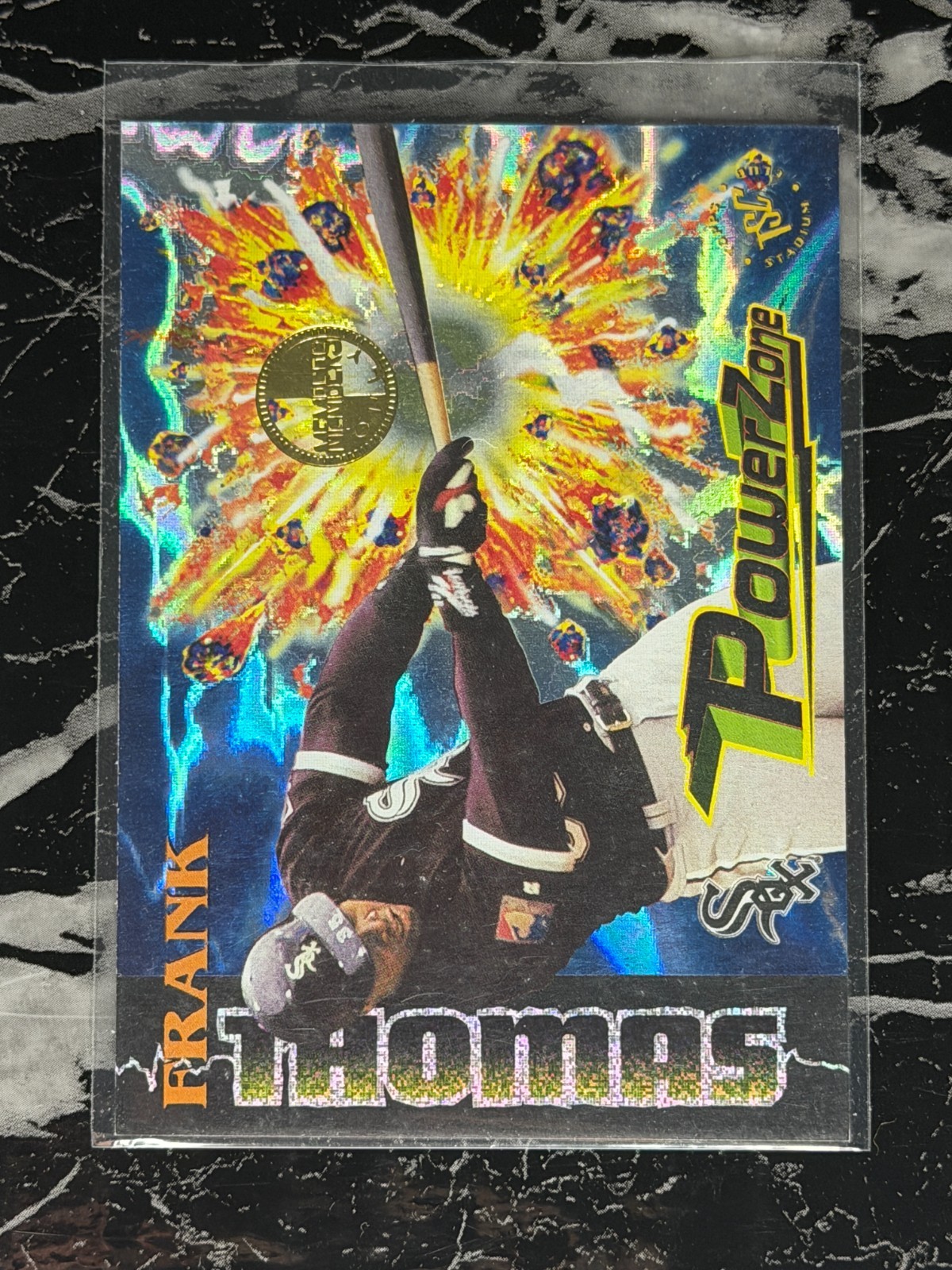 1995 Topps Stadium Club #PZ-11 - Frank Thomas Power Zone - Members Only Parallel 1995 Topps Stadium Club #PZ-11 - Frank Thomas Power Zone - Members Only Parallel