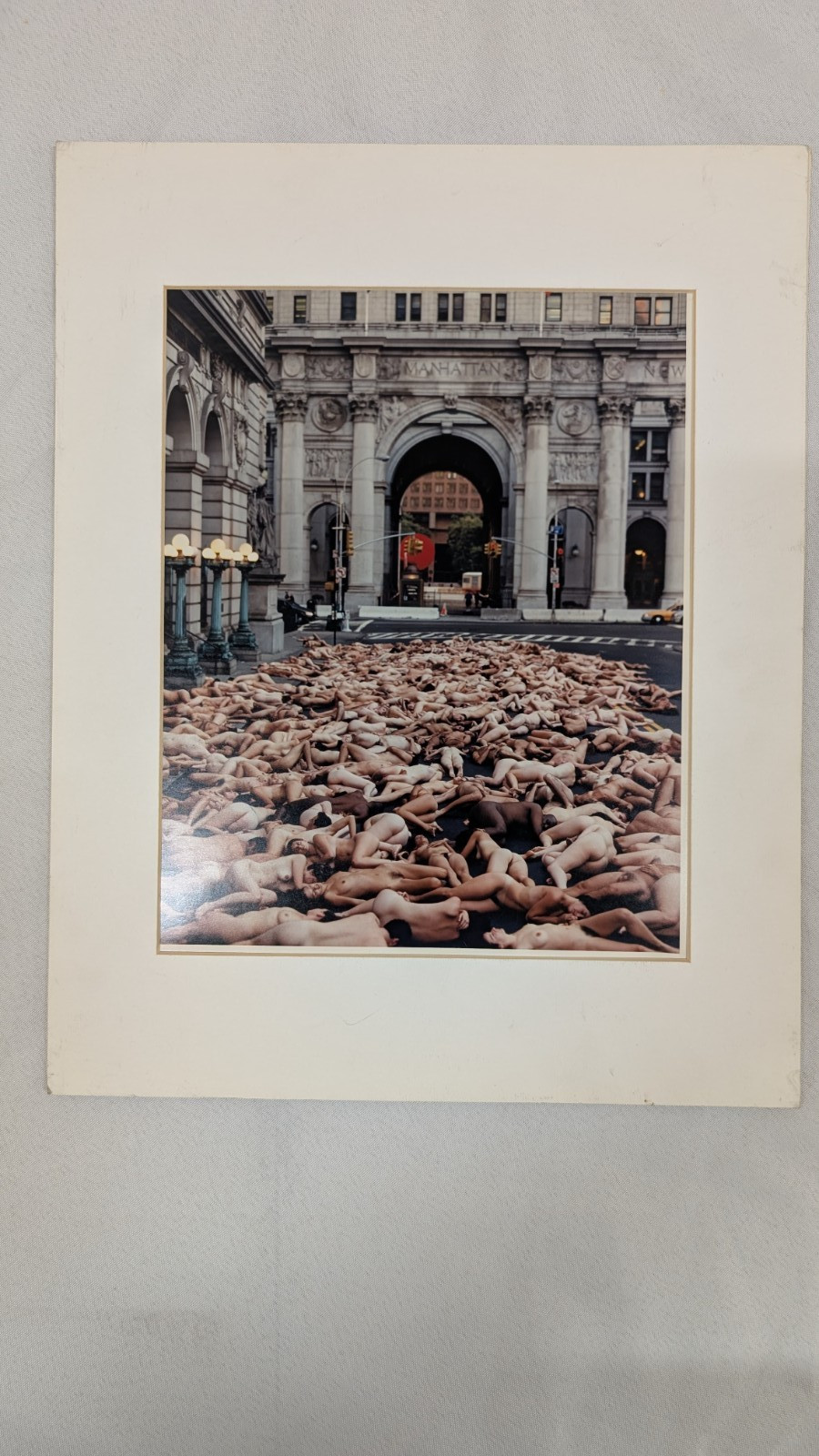 Manhattan Bridge Colonnade NYC Reaction Zone installation by Spencer Tunick 1998