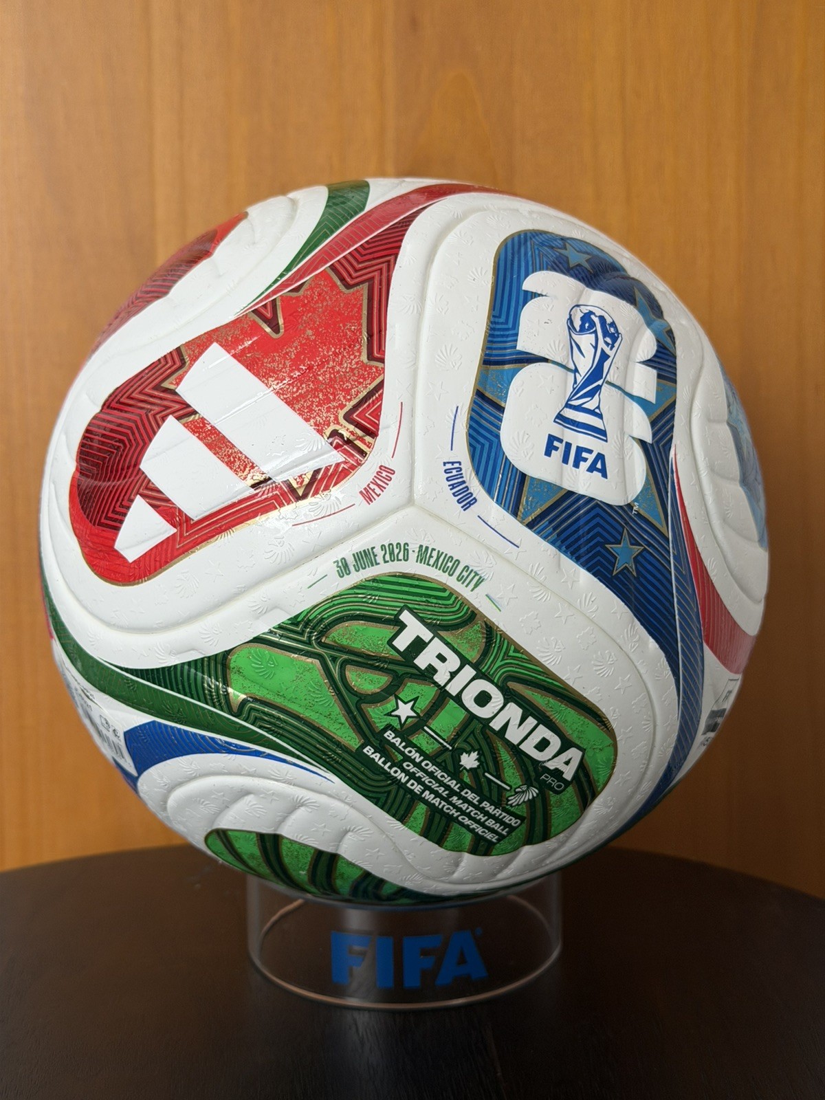 Trionda Official Match Ball México vs Ecuador