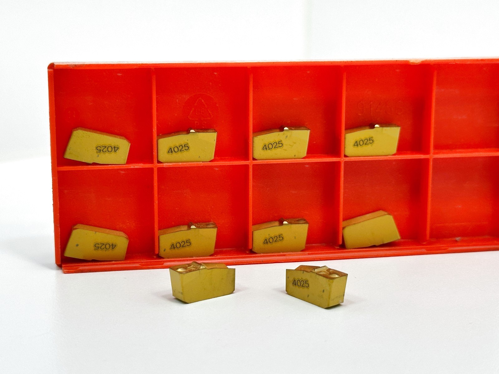 SANDVIK N151.2-6008-60-4T New Carbide Inserts Grade 4025 10pcs