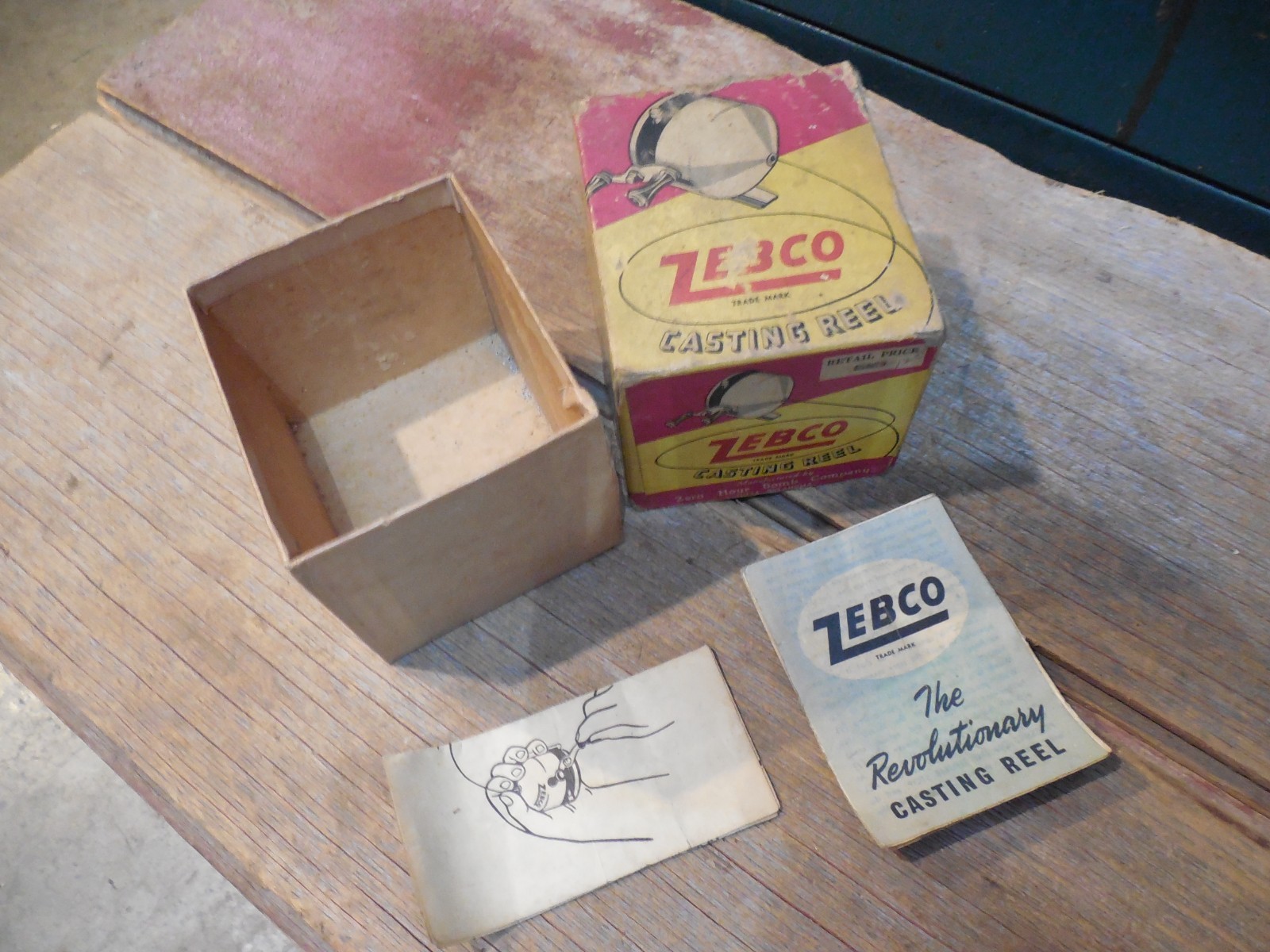 VINTAGE ZEBCO REVOLUTIONARY CASTING REEL BOX ONLY OLD FISHING PAPERS VINTAGE ZEBCO REVOLUTIONARY CASTING REEL BOX ONLY OLD FISHING PAPERS