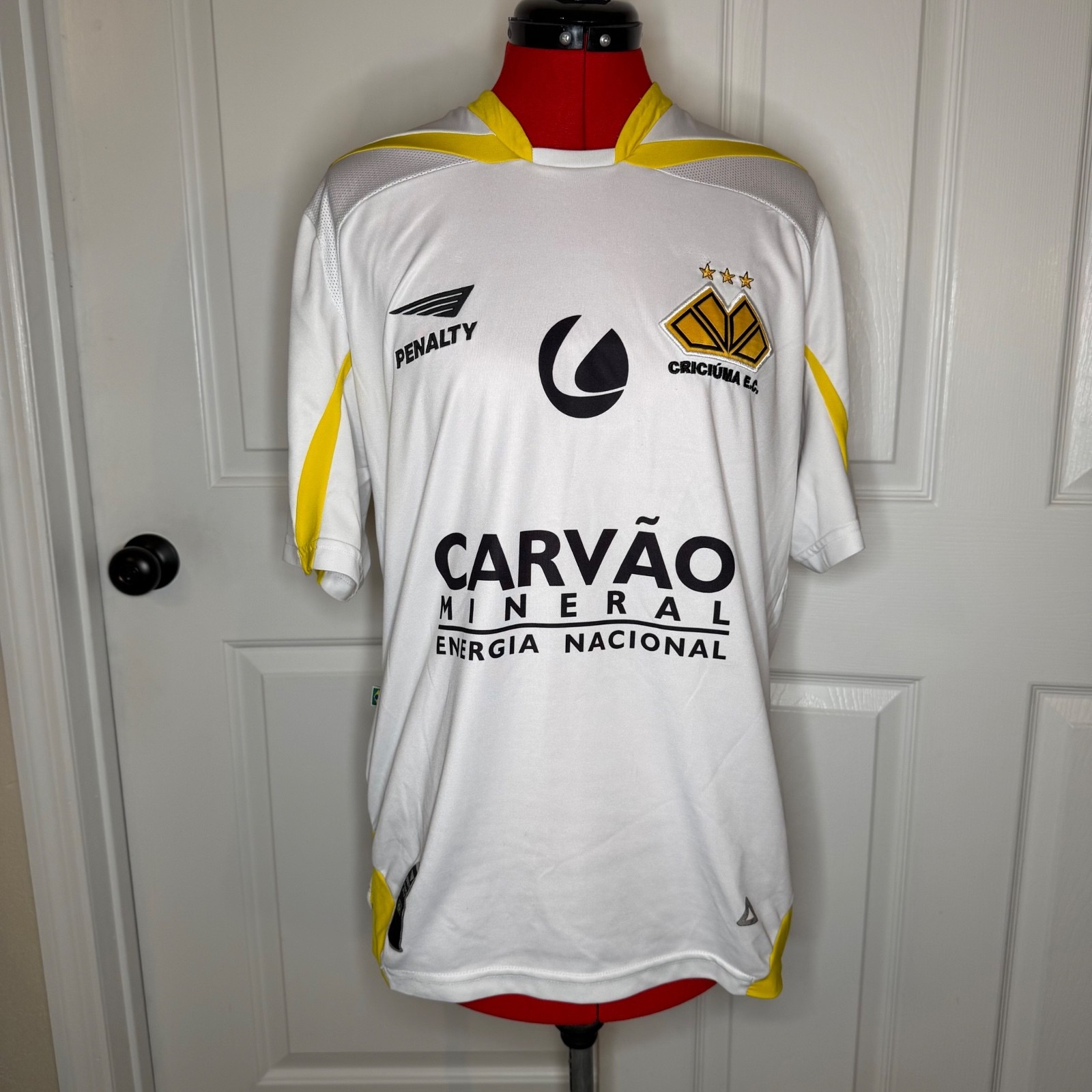 Criciuma E.C. 2008 Away Penalty Jersey #10 Tecnocola Men’s L Yellow White Criciuma E.C. 2008 Away Penalty Jersey #10 Tecnocola Men’s L Yellow White