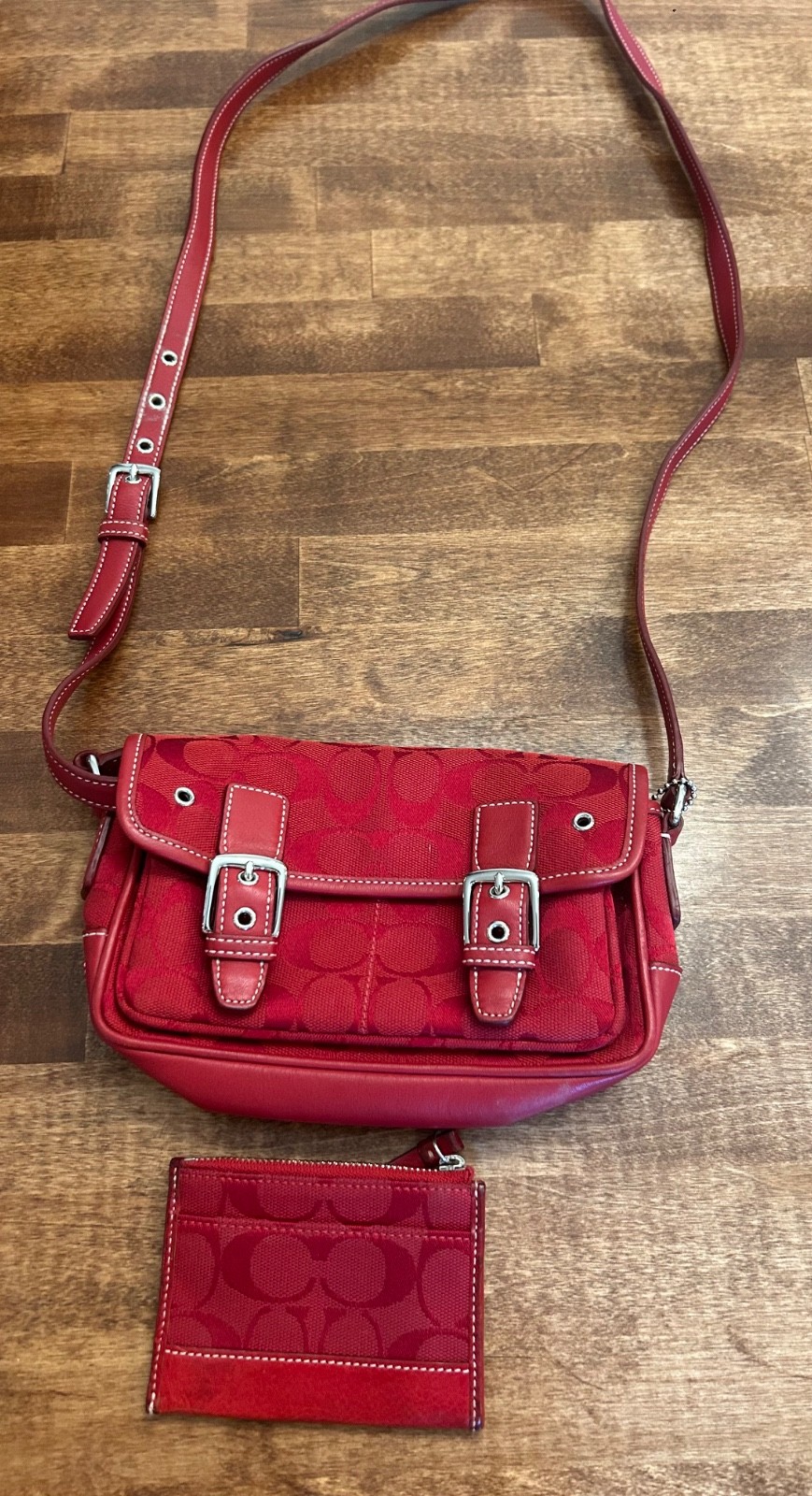 Vintage Y2K Coach Mini Field Signature Shoulder/Crossbody Red w/Wallet  6844
