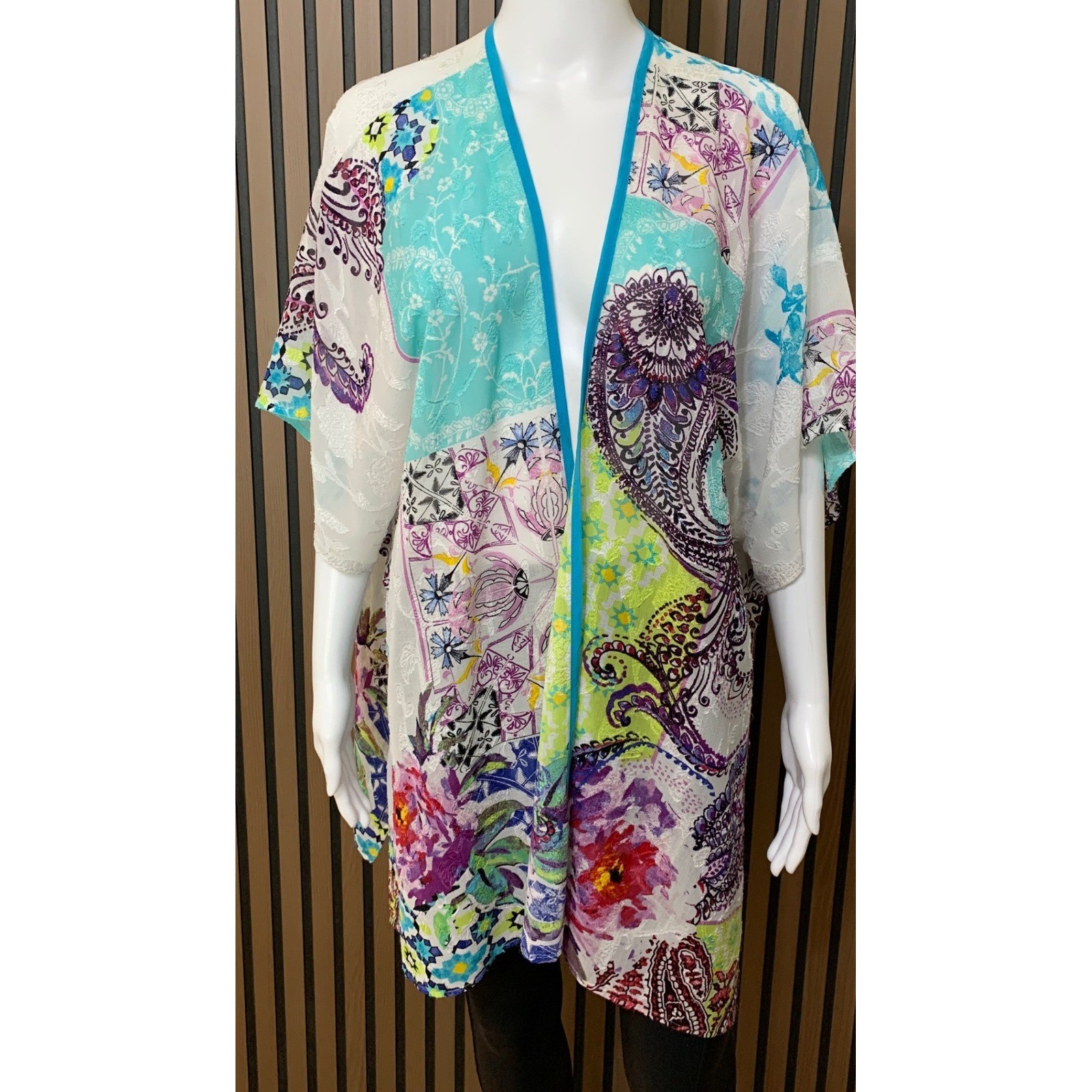 Chicos Women\'s L/XL Kimono Wrap Floral Burnout Sheer Open Front Turquoise Chicos Women\'s L/XL Kimono Wrap Floral Burnout Sheer Open Front Turquoise