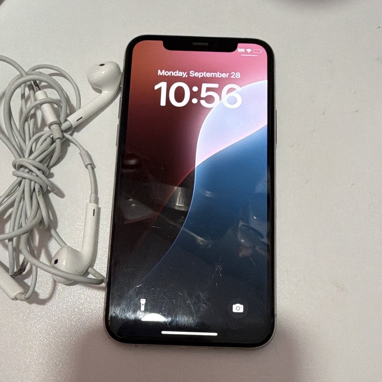 Apple iPhone 11 Pro White Bar Smartphone 12MP 