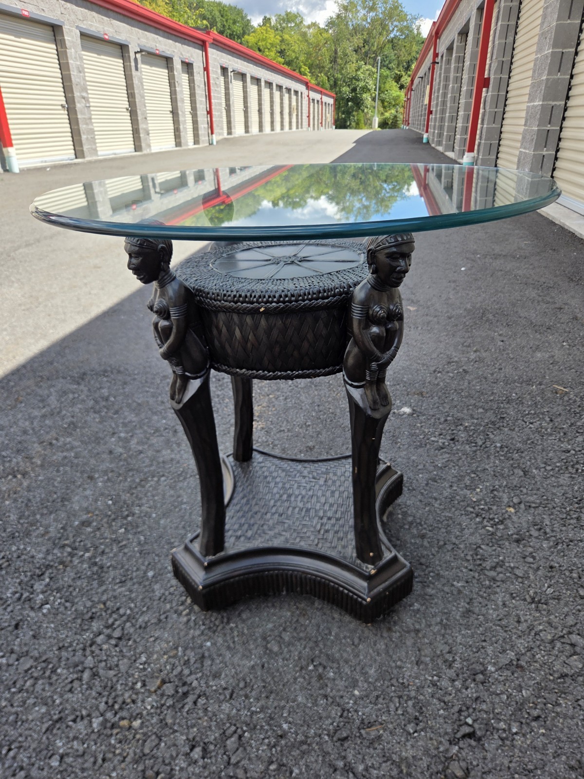 Ernest Hemingway African Queen Collectors Accent Table by: Thomasville Furniture