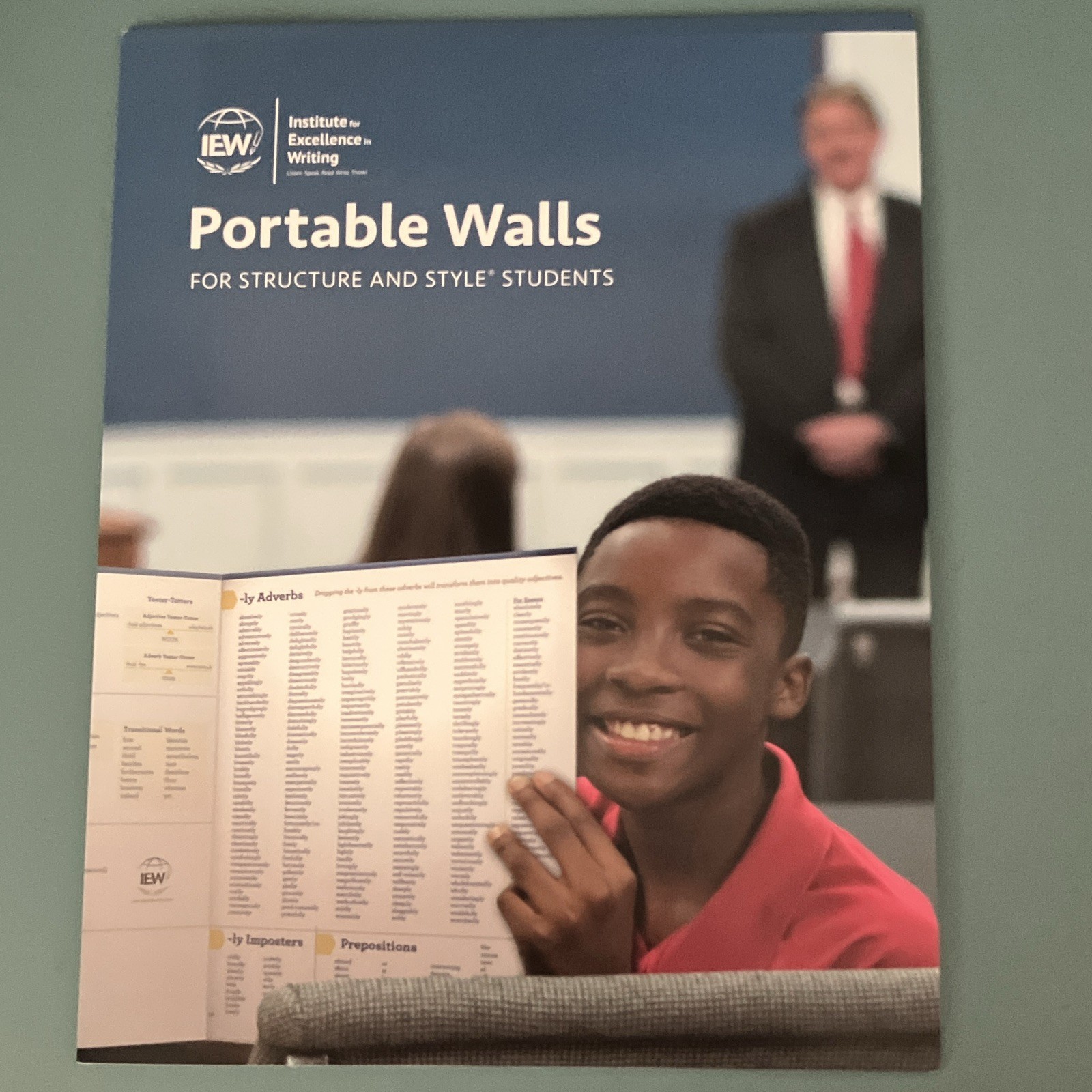 Portable Walls Structure and Style Writing Workbook (Paperback, IEW)