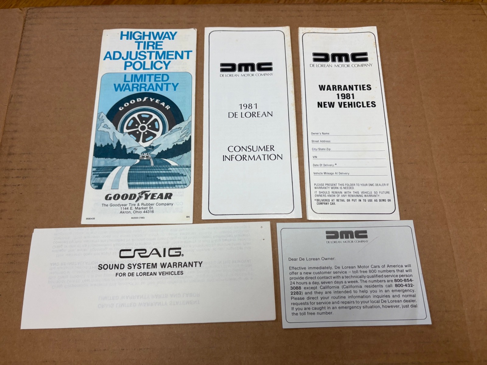 Original DMC DeLorean DMC-12 Owners Manual Packet Contents Craig Sound System