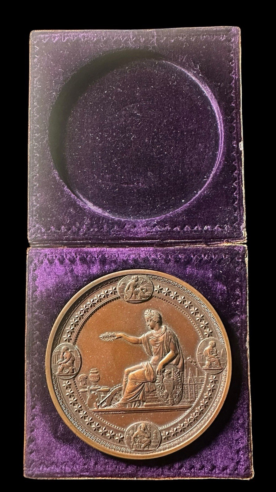 1876 Philadelphia Centennial Exposition Award Medal Large Bronze w/Original Box