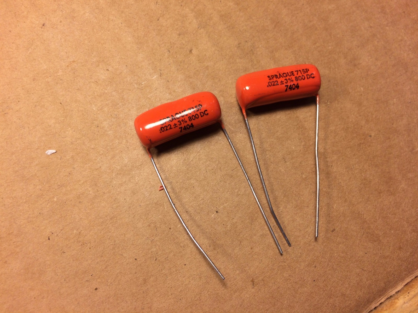 2 NOS Vintage 1974 Sprague Orange Drop .022 uf 800v Capacitors Tone Caps 600v 2 NOS Vintage 1974 Sprague Orange Drop .022 uf 800v Capacitors Tone Caps 600v