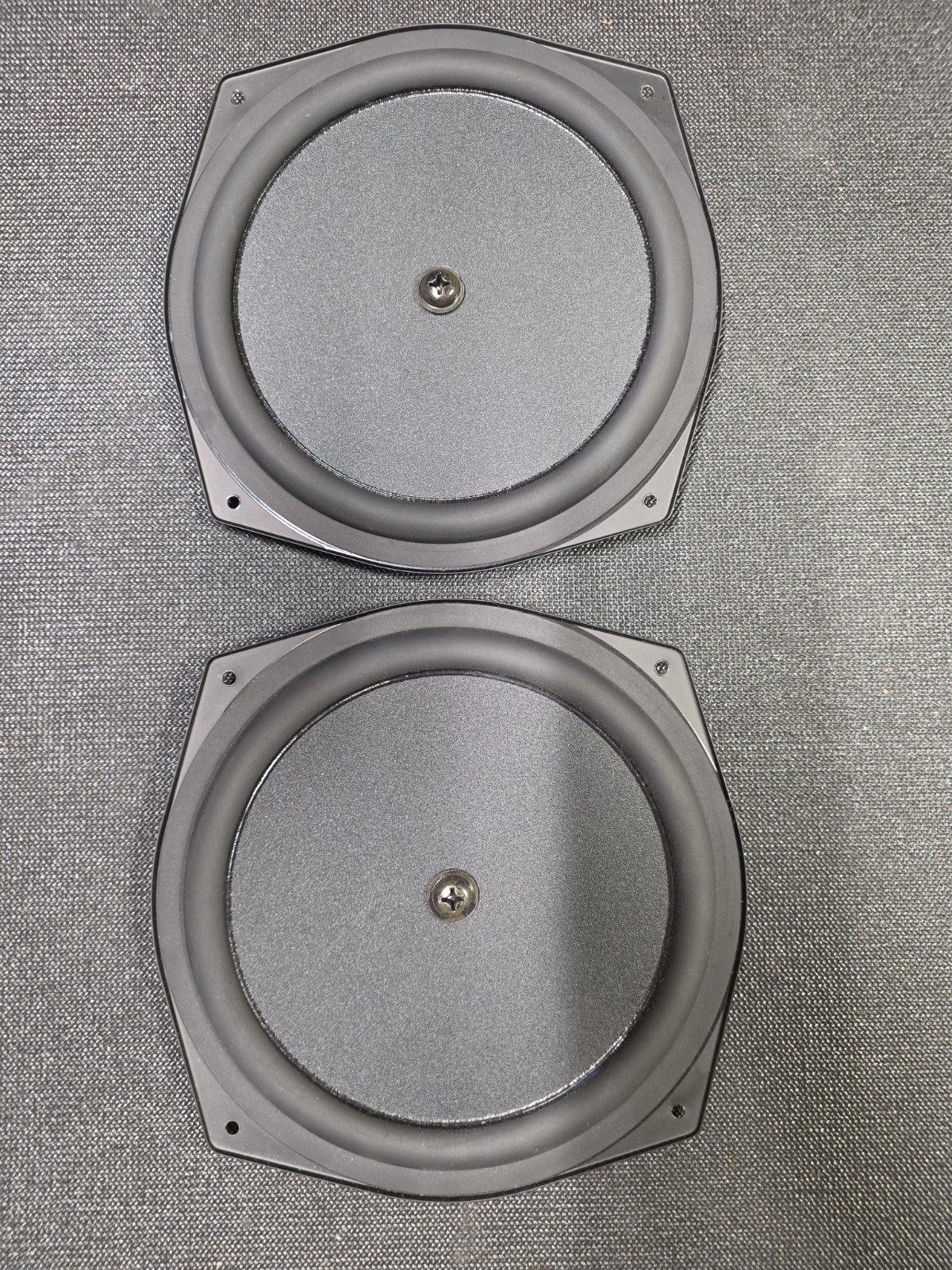 Definitive Technology BP7006 8\