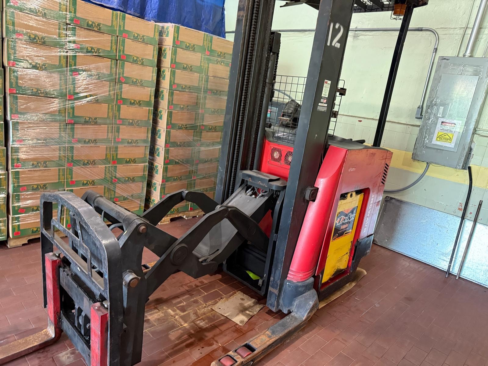 Raymond Reach Forklift 2008