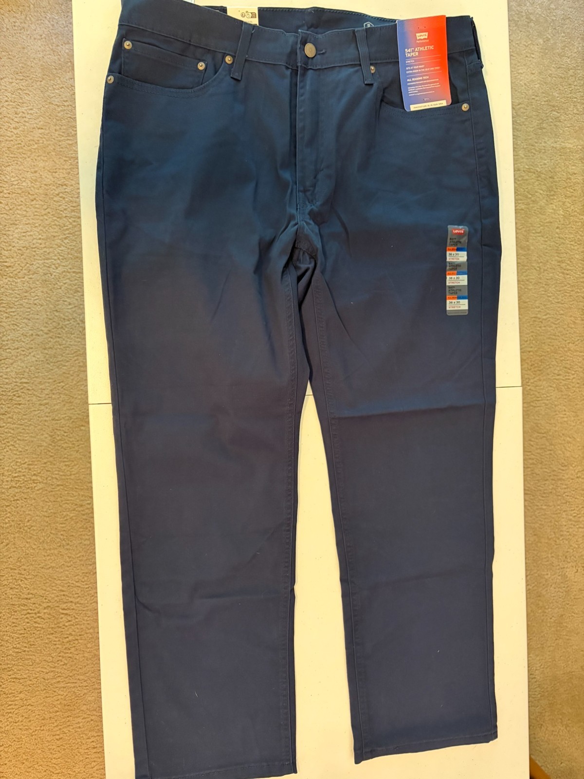 Levi\'s 541 Athletic Taper Performance Stretch Jeans 36x30 Navy New With Tags